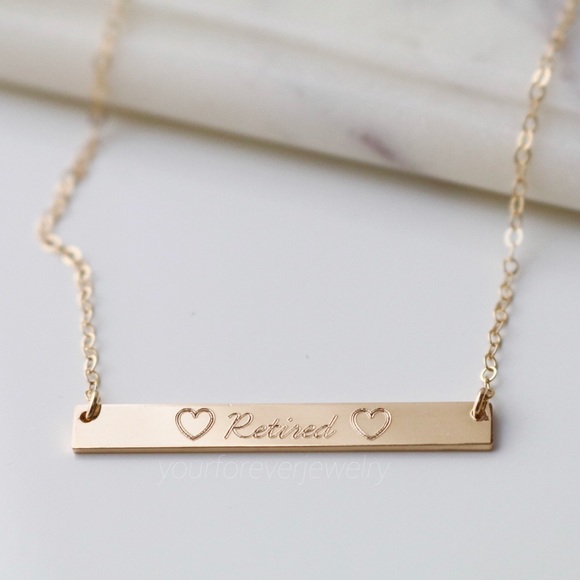 Solid 14K Gold Filled Engraved Name Bar Necklace - Picture 1 of 7
